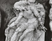 Niccolò Tribolo, Amico Aspertini, Ercole Seccadenari, Cristo morto sorretto da Nicodemo tra la Madonna e san Giovanni Evangelista, particolare, Bologna, Basilica di San Petronio, portale destro, lunetta